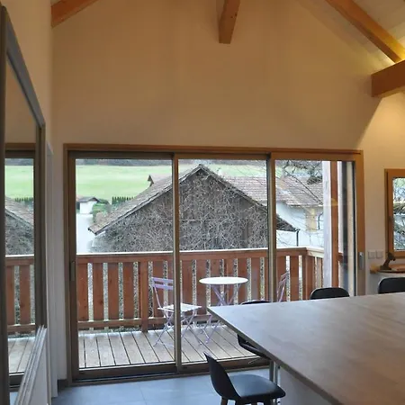 Le Beule 2 To 4 Adults & 3 Children - Views Pers-Jussy